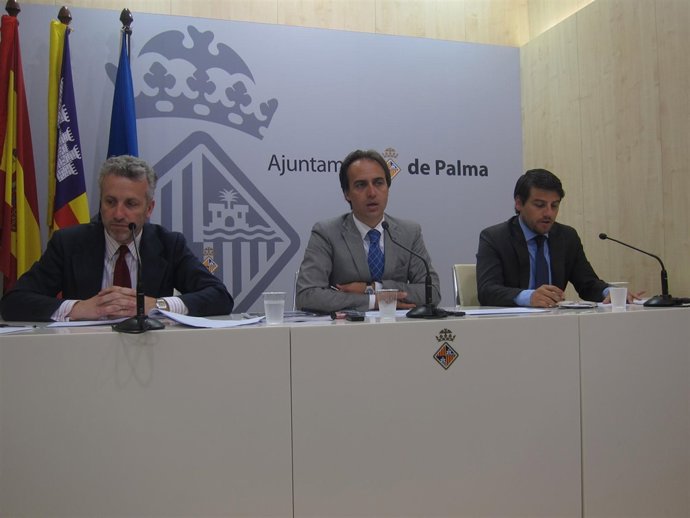 Alvaro Gijón en rueda de prensa