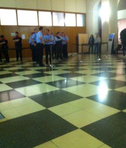 Hall de la Audiencia custodiado por Mossos por juicio a Casuals