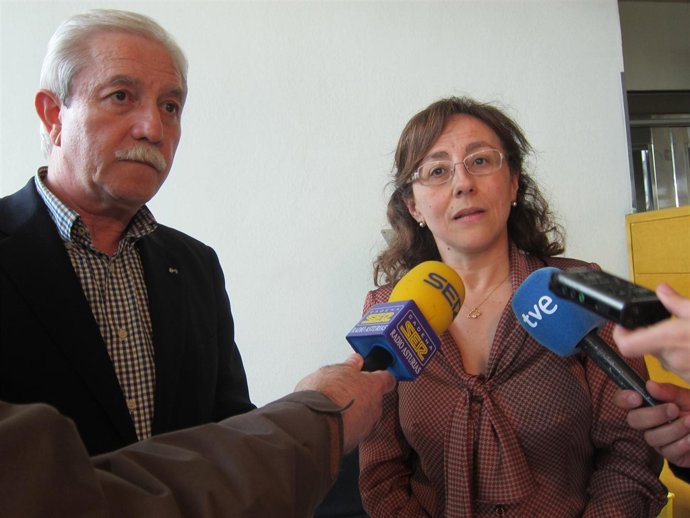 Braga y Fernández hacen declaraciones a los medios.