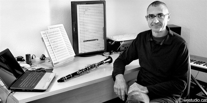 Jesús Rodríguez Picó, autor de la ópera 'Urbs', en su estudio.