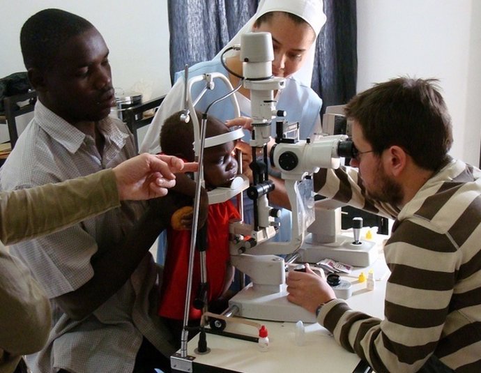 Revisión oftalmológica en El Chad