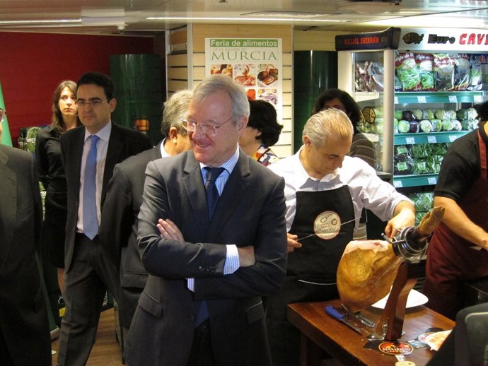 El presidente del Gobierno regional, Ramón Luis Valcárcel