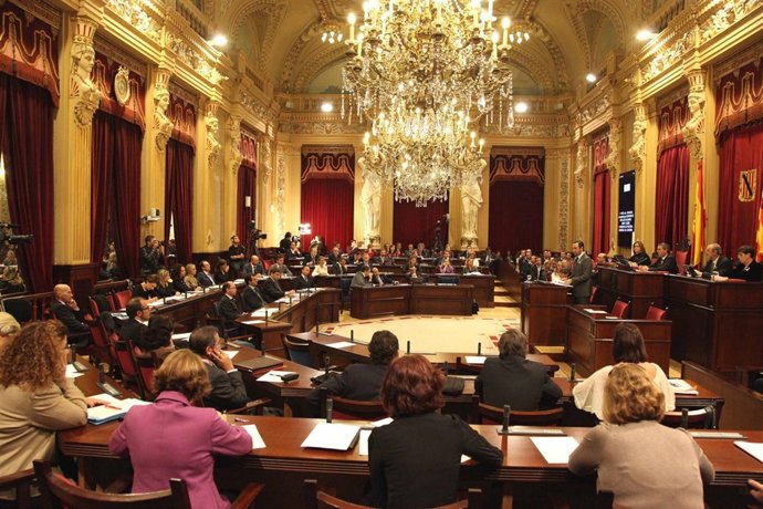 Pleno del Parlament
