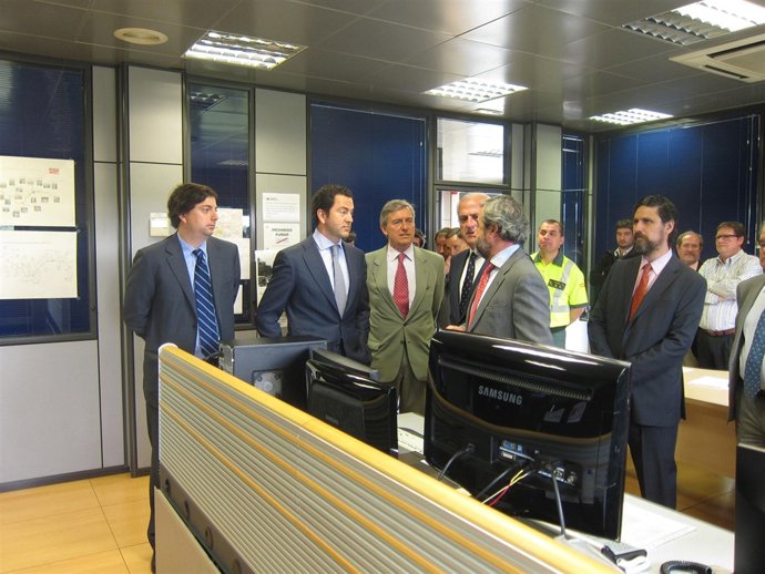 Cavero durante una visita al centro de conservación de la M-501