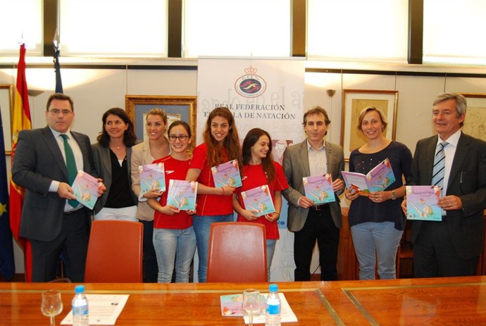 Presentación libro bailando en el agua