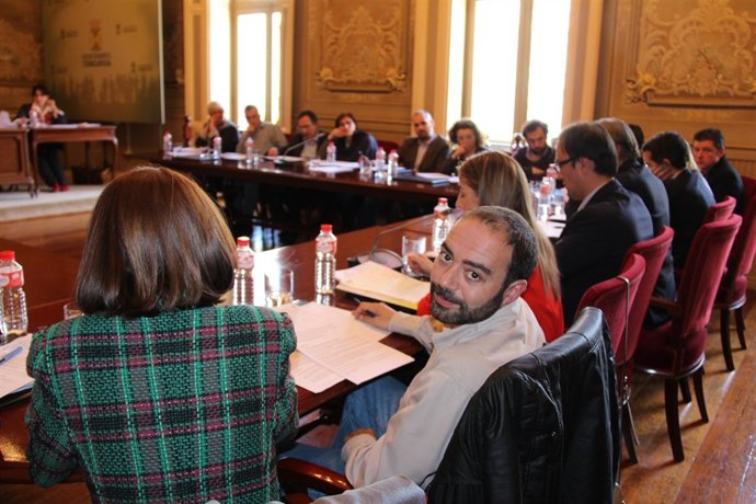 El nuevo concejal de ACPT tras su toma de posesión en el Pleno de este martes