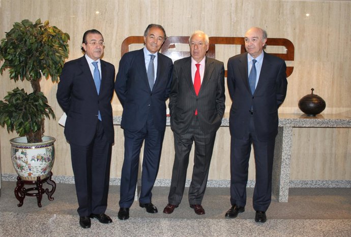 Reunión del ministro de Exteriores, José Manuel García-Margallo, en CEOE