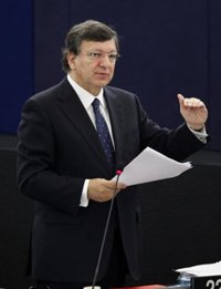 Barroso critica que los países no aplican los acuerdos de la UE contra el paro juvenil