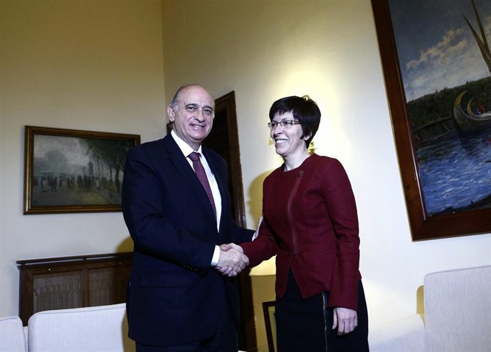 Jorge Fernández Díaz con Estefanía Beltrán de Heredia