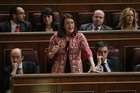 El PSOE critica obligar a trabajar a los parados por sus prestaciones 
