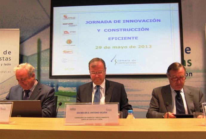 Lazcano, Silván y Pascual