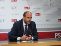 PSOE pide a la Junta un plan de choque contra el desempleo antes de fin de año y "explorar" nuevas vías de ingresos