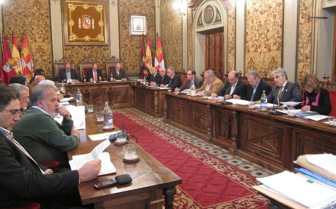 Sesión plenaria de este miércoles en el Palacio de La Salina de Salamanca