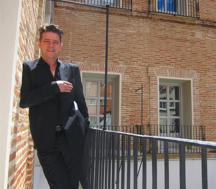 Sanmtiago Auserón en la UIMP de Valencia