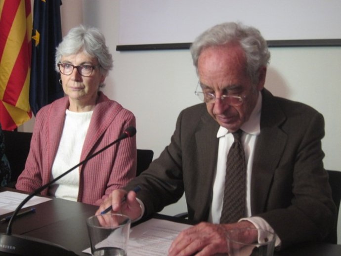 Muriel Casals (Òmnium) y Salvador Giner (IEC)
