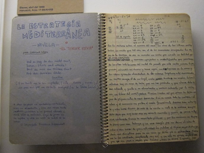 La exposición 'Arxiu Bolaño' muestra libretas y notas del escritor