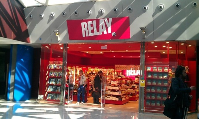 Quiosco Relay en el Aeropuerto de Barcelona-El Prat 