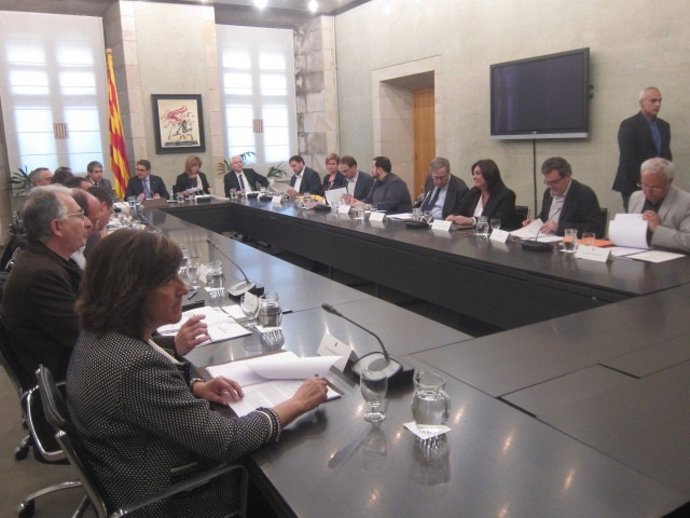Cumbre sobre la Lomce en la Generalitat
