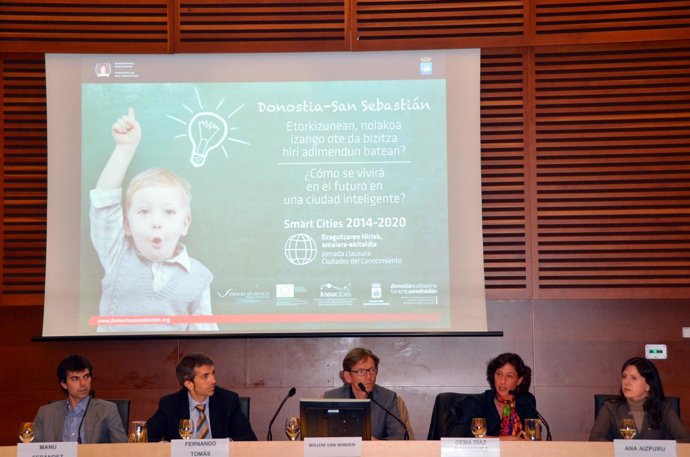 Intervención de Díaz-Domínguez en el Seminario