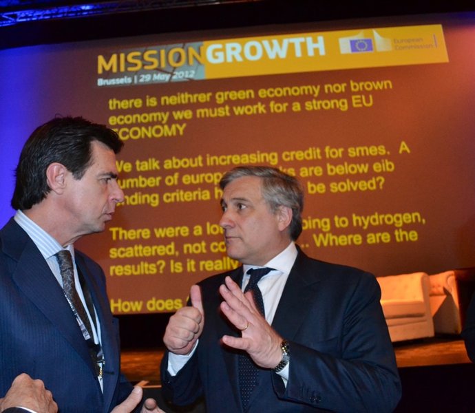 Soria Y El Comisario Europeo Tajani