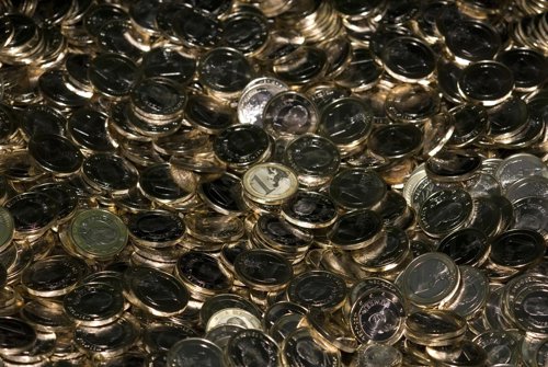 Fabricación De Monedas De Euros En La Fábrica Nacional De Moneda Y Timbre