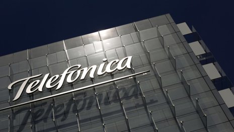 Edificio De Telefónica Por Reuters 