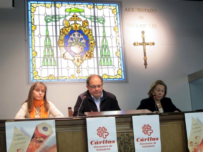 Jesús García Gallo presenta el balance de Cáritas Valladolid en 2012