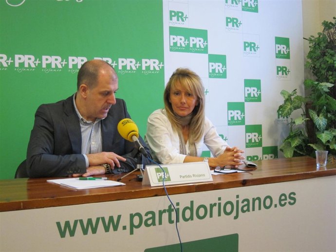 La Coordinadora del Comité Territorial de PR+, Gloria León, y el presidente de P