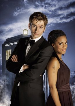 David Tennant y Freema Agyeman en 'Doctor Who'