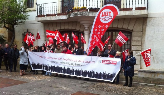 Protesta contra despidos en Samsic