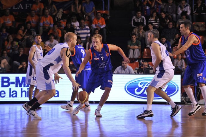 Autocid Ford Burgos Y Lucentum Alicante ADECCO ORO