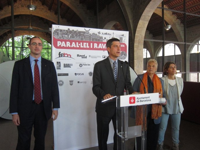 A.Vives, J.Martí, E.Vázquez y M.Homs en presentación de la fiesta del Paral·lel