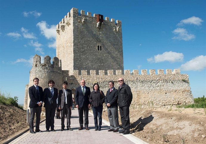 Inauguración del Castillo de Tiedra