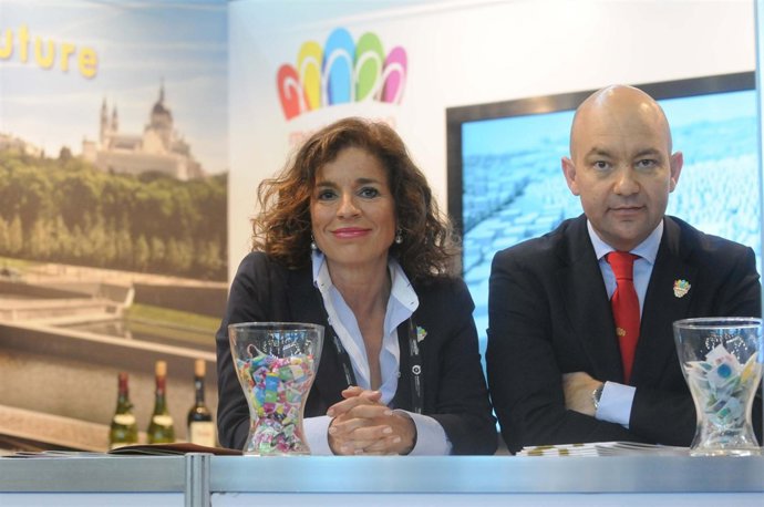 Ana Botella y Jaime García Legaz                      