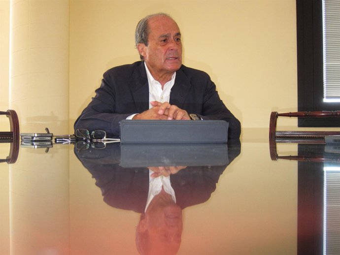 El Presidente De La FOE, Antonio Ponce