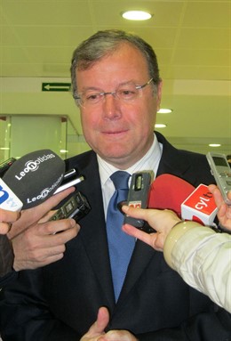 El consejero de Fomento y Medio Ambiente, Antonio Silván.