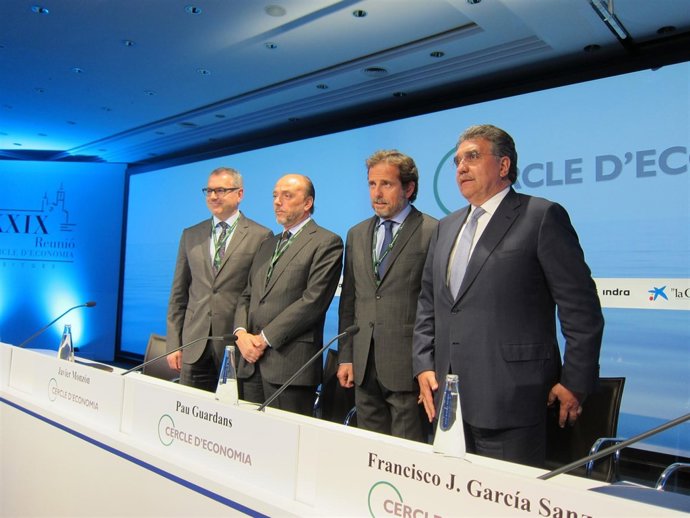 M.Puig (Puig) J.Monzón (Indra) P.Guardans (Círc.Economía) FJ.GªSanz (Volkswagen)