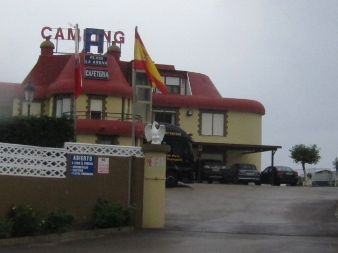 Camping En Cantabria (La Arena) Isla