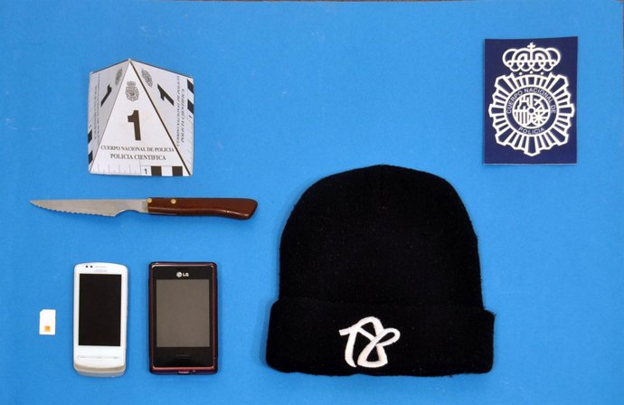 En el momento de su detención llevaba estos objetos