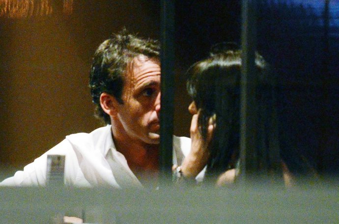 Álvaro Muñoz Escassi con Sonia Ferrer