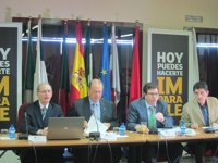 Sanitarios rechazan una ley seca del tabaco pero advierten de que defenderán "con uñas y dientes" la actual normativa