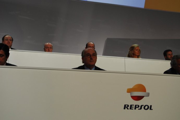 El presidente de Repsol, Antonio Brufau, en la Junta de accionistas