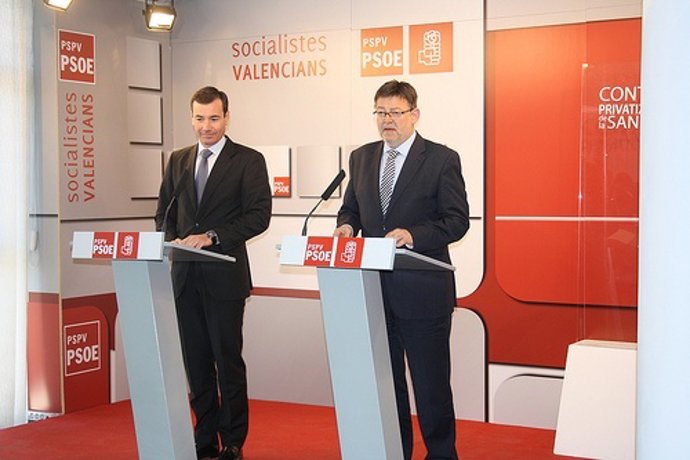 Ximo Puig en una rueda de prensa junto a Tomás Gómez