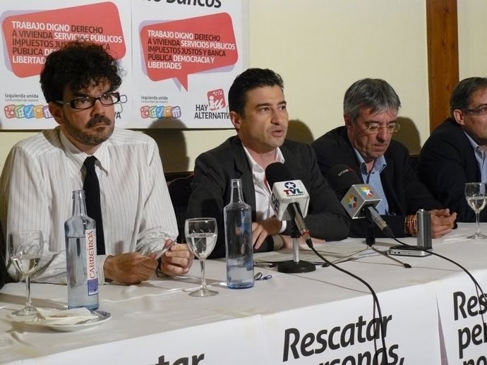 Eddy Sánchez, Rubén Bejarano y Gregorio Gordo en la rueda de prensa