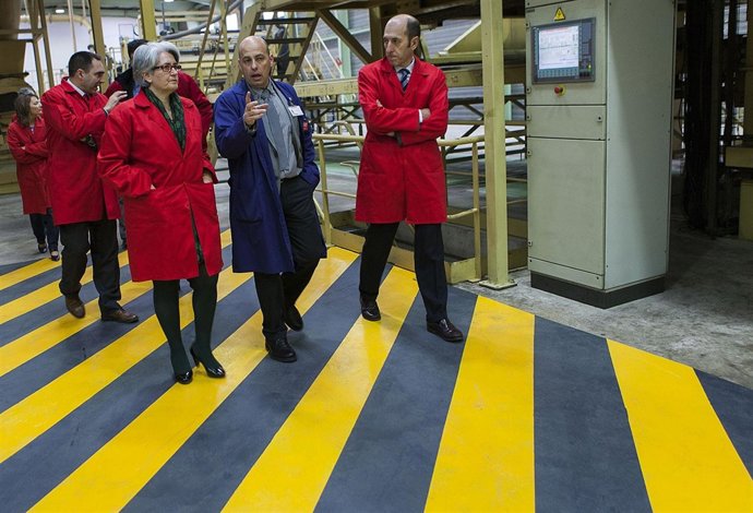 Goicoechea, durante la visita a las instalaciones de Rockwool.
