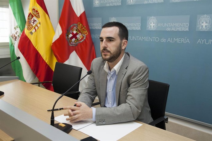El portavoz del equipo de gobierno en Almería, Carlos Sánchez 
