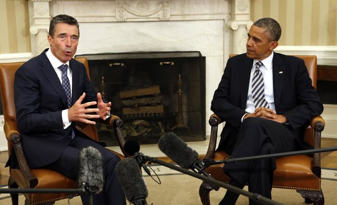 Obama se reúne con Rasmussen