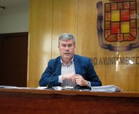 El alcalde pide a Griñán que atienda las obras "paralizadas" de la Junta aprovechando su visita a la ciudad
