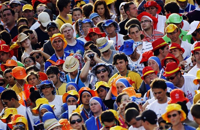 Peregrinos En Madrid JMJ 2011