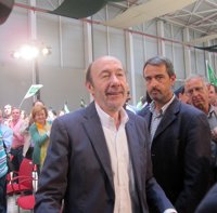Rubalcaba sitúa la nueva figura de la Ley de Muerte Digna como un ejemplo más de que "Andalucía es diferente"